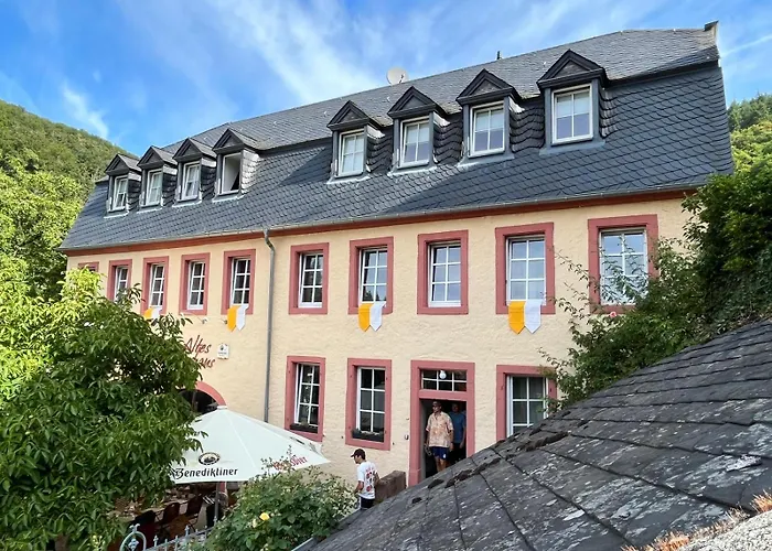 Altes Pfarrhaus 酒店 Auw an der Kyll